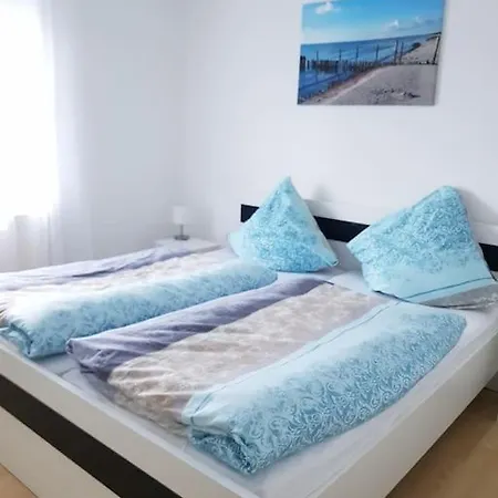 Apartment Wellenglitzern